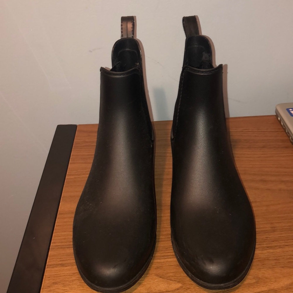 Rain boots